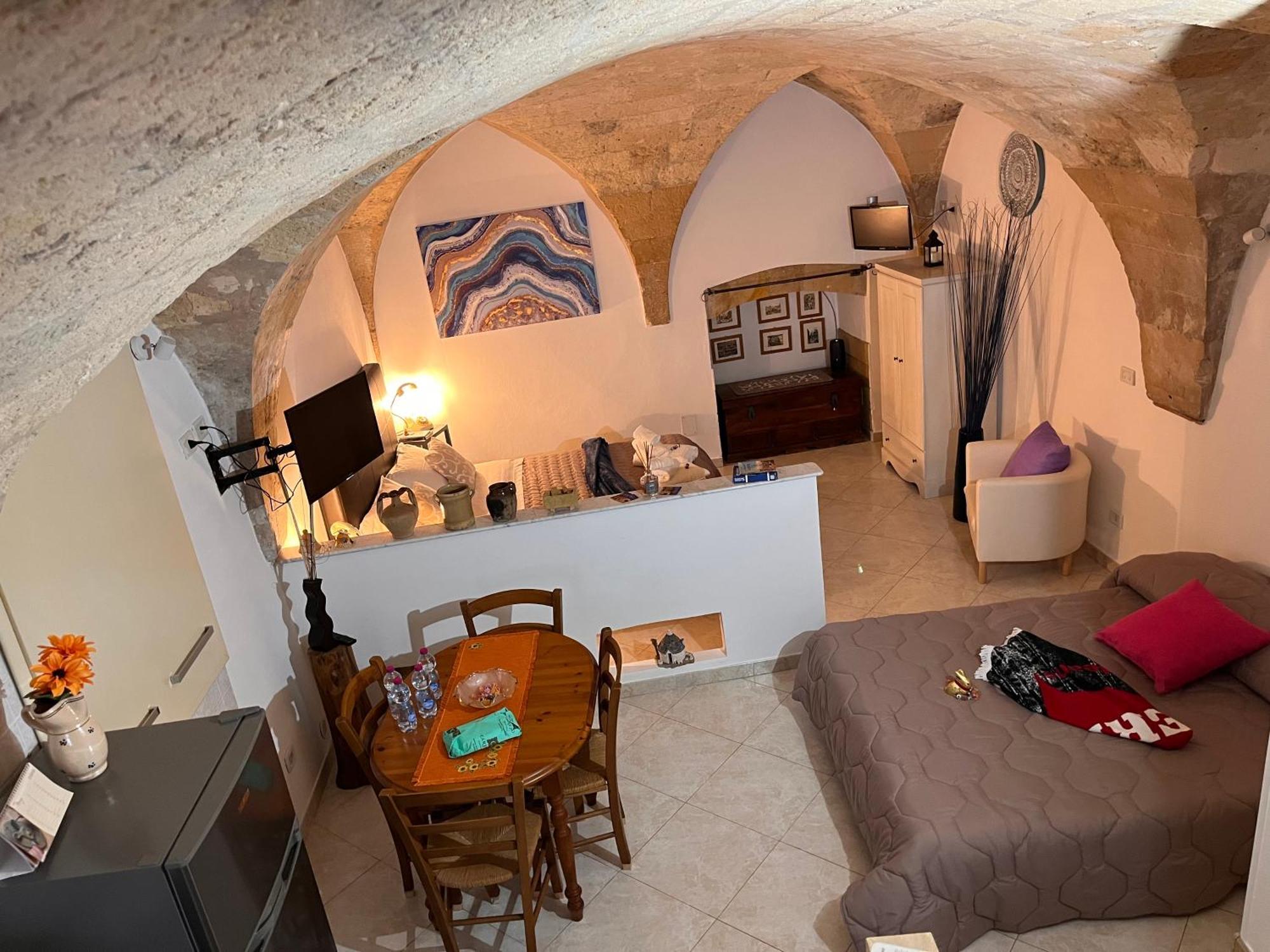 Stella Del Barocco Apartment เลชเช ภายนอก รูปภาพ